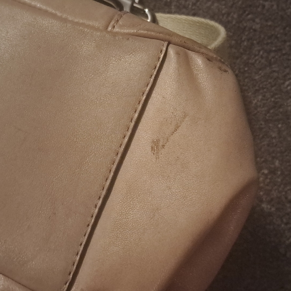 Authentic Coach leather large purse tan leather with pink and red accents! - Picture 7 of 12